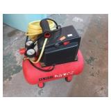 AIR COMPRESSOR