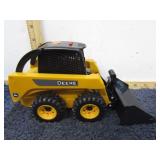 ERTL JOHN DEERE SKID LOADER W/ SOUND & LIGHTS