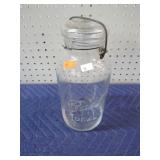 1/2 gal BAIL TOP BALL JAR