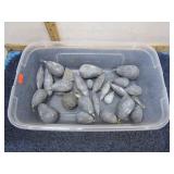ASSORTMENT OF FISHING SINKERS