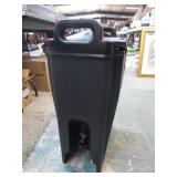 CAMBRO COMMERCIAL BEVERAGE DISPENSER