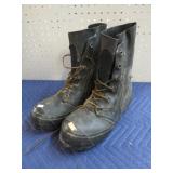 1985 MILITARY RUBBER BOOTS