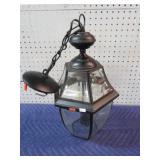 HANGING PORCH LIGHT W/ LED BULBS