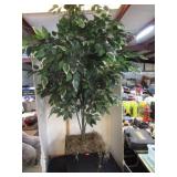 ARTIFICIAL PLANT