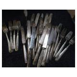 SILVERPLATE FLATWARE