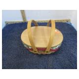 LONGABERGER BASKET W/ LINER & LID