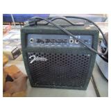 JOHNSON REPTONE 15 GUITAR AMP