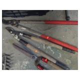 HEDGE TRIMMER & LOPPERS
