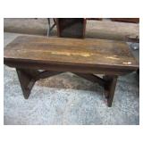 WOODEN BENCH