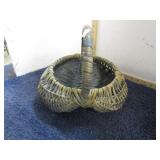 SMALL BUTTOX BASKET