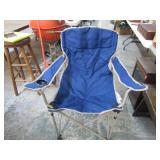 FOLDING CAMP CHAIR