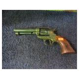 NON-FIRING REPLICA REVOLVER
