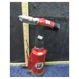 PNEUMATIC RIVET GUN