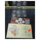 1990 U.S. MINT UNCIRCULATED COIN SET - P & D