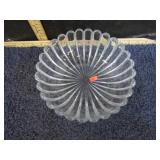 HEISEY GLASS BOWL