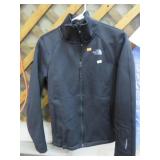 THE NORTH FACE JACKET -- WOMANS SM