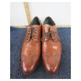 STACY ADAMS DRESS SHOES -- 11M