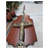 REPRODUCTION MIDEVAL SWORD
