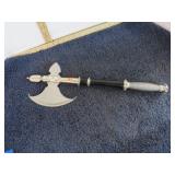 MARTIAL ARTS AXE