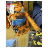 12 TON BOTTLE JACK -- 1/2 HANDLE