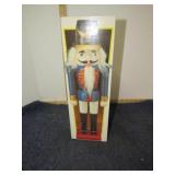 CHRISTMAS NUTCRACKER