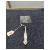CAKE SLICER W/ STERLING HANDLE
