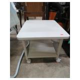SMALL TABLE ON WHEELS