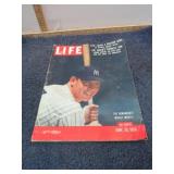 1956 LIFE MAGAZINE W/ MICKEY MANTLE