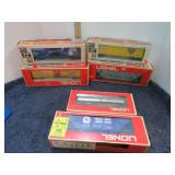 6-- LIONEL MODEL TRAIN CARS