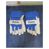 2 pair-- NEW WORK GLOVES