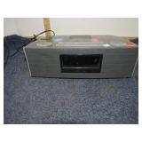 BLUTOOTH CLOCK RADIO