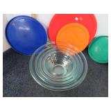 4-- PYREX MIXING BOWLS W/ LIDS