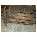 VINTAGE SNOW SLED