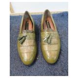 STACY ADAMS SNAKE SKIN SHOES -- 9 1/2 M