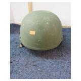 KEVLAR BATTLE HELMET -- L