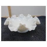 MILK GLASS EPERGNE