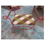 WROUGHT IRON VANITY SEAT