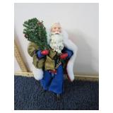 CLOTHIQUE ENCHANTED JOURNEY SANTA FIGURE