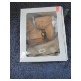 UGG BABBY SHOES & BEANIE