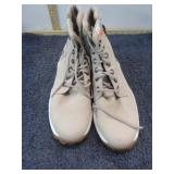 TIMBERLAND SHOES -- 9