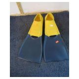 SWIM FLIPPERS