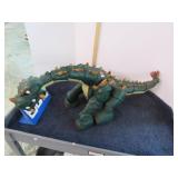 ROBOT DINOSAUR TOY -- MISSING BAT PACK