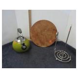 TEA KETTLE, PIZZA STONE & PAPER TOWEL HOLDER