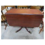 NICE -- MAHOGANY DROP LEAF TABLE