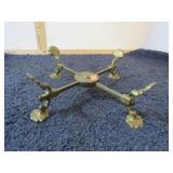 ADJUSTABLE POT STAND