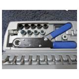 SQUEEZE WRENCH SET -- SQW100