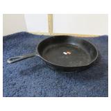10 1/2" CAST IRON SKILLET