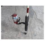 ZEBCO FISHING ROD & REEL