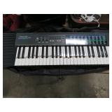 REALISTIC CONCERTMATE 670 KEYBOARD