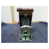 VINTAGE POLAROID 95A LAND CAMERA